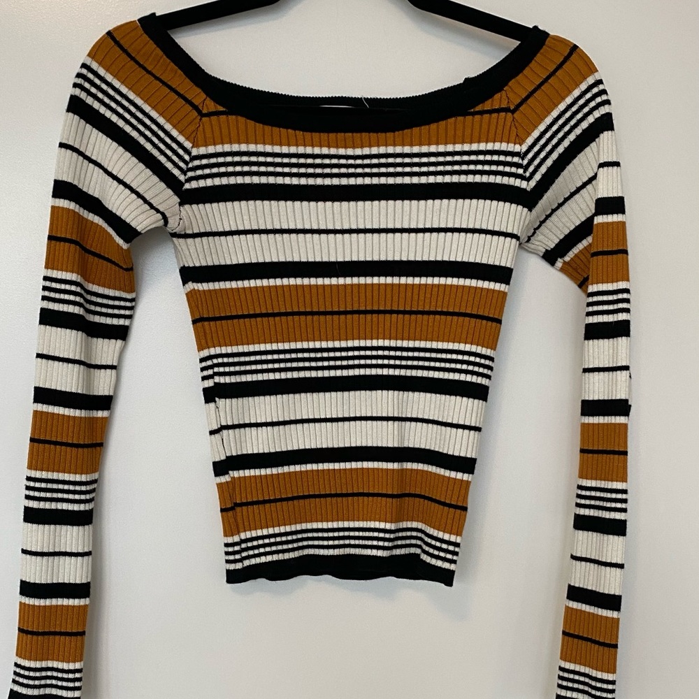 Striped Off the Shoulder Top - Picture 2 of 4